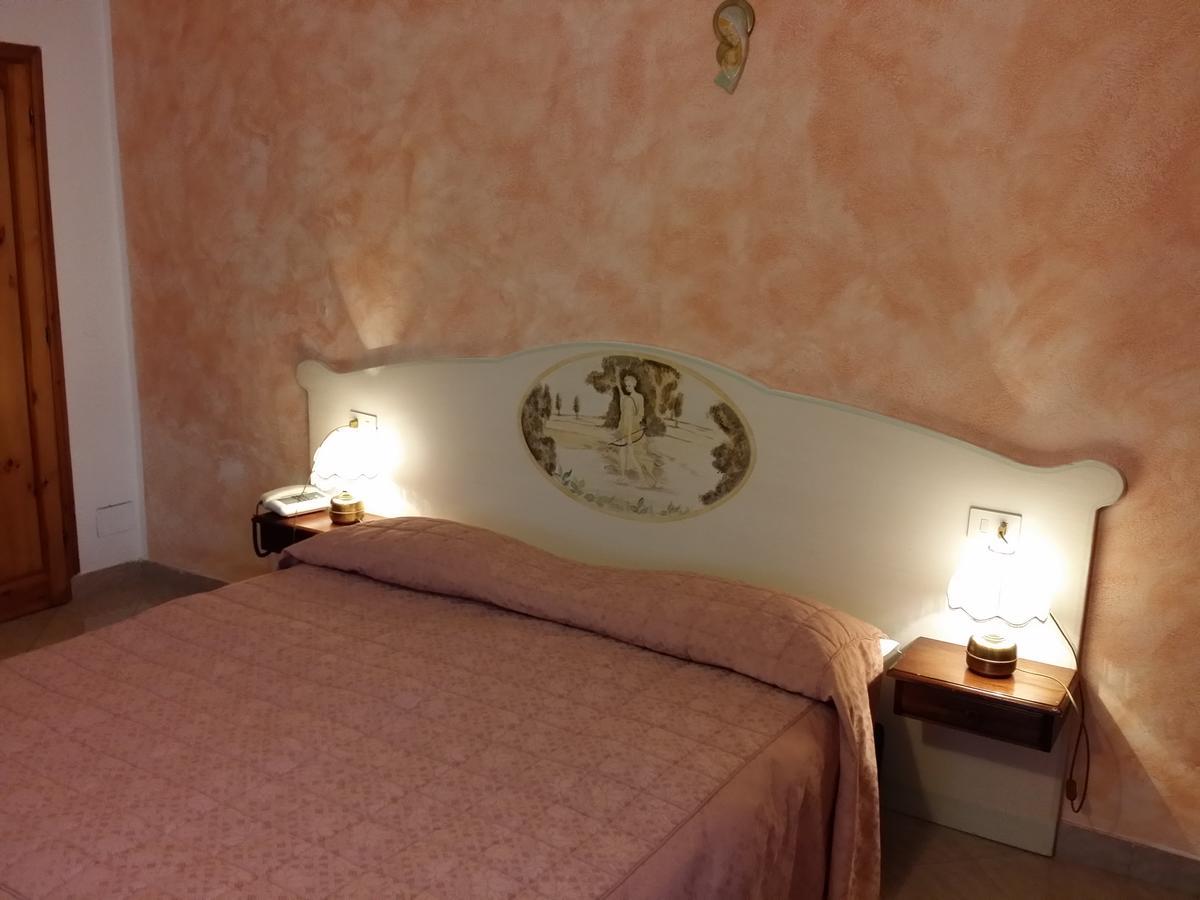 Albergo Diana Cerreto Laghi Quarto foto