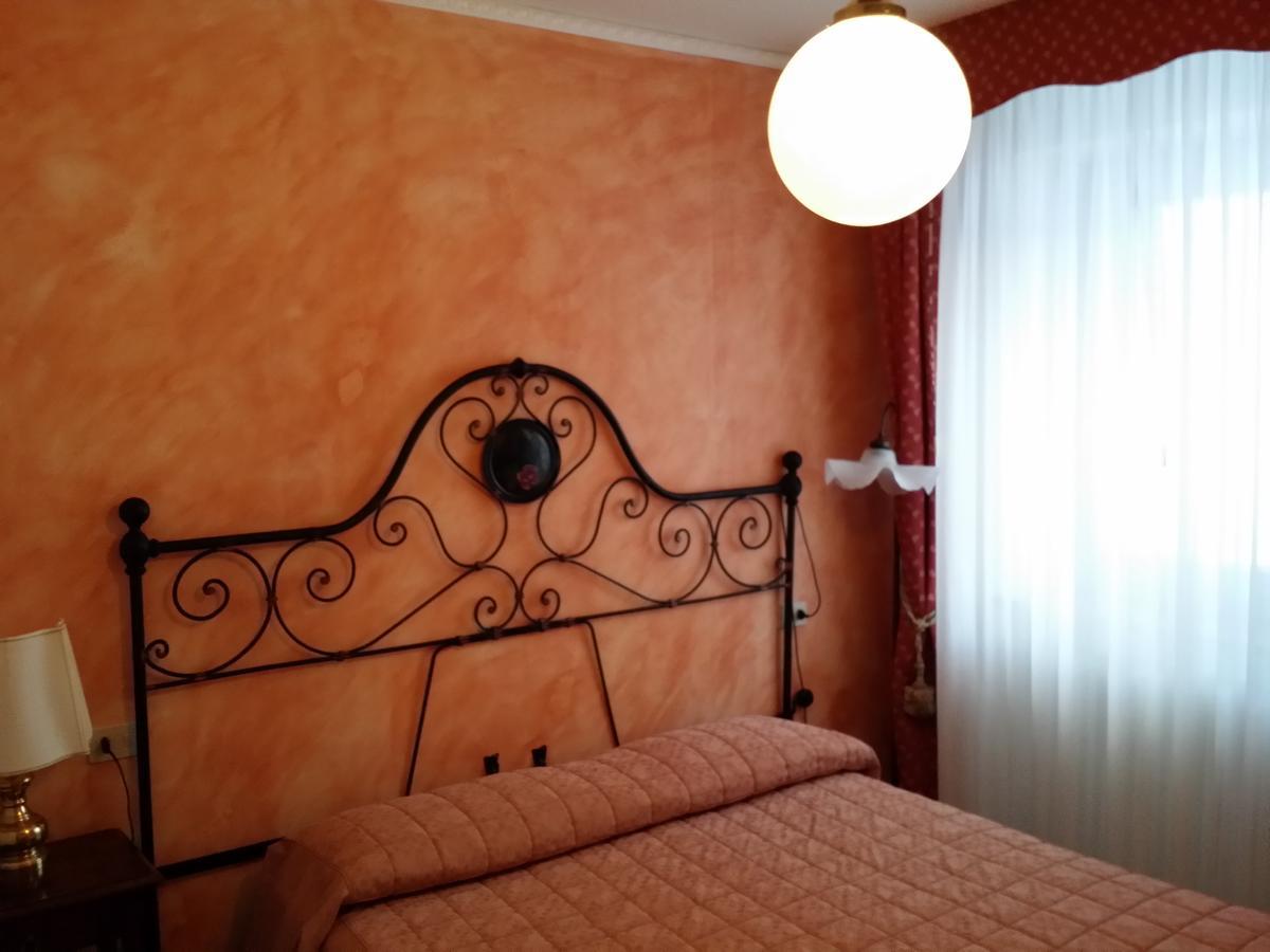 Albergo Diana Cerreto Laghi Quarto foto